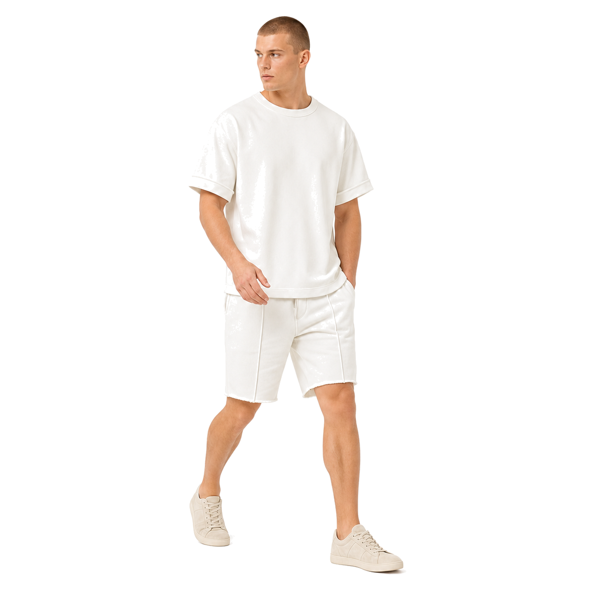 WEELZ off-white cotton T-shirt and shorts set – model look 3