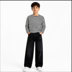 بنطلون أطفال وايد ليج بتطريز جيب — أسود — إطلالة 1